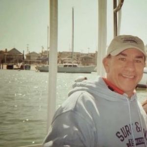 Meet your Posher, Perry